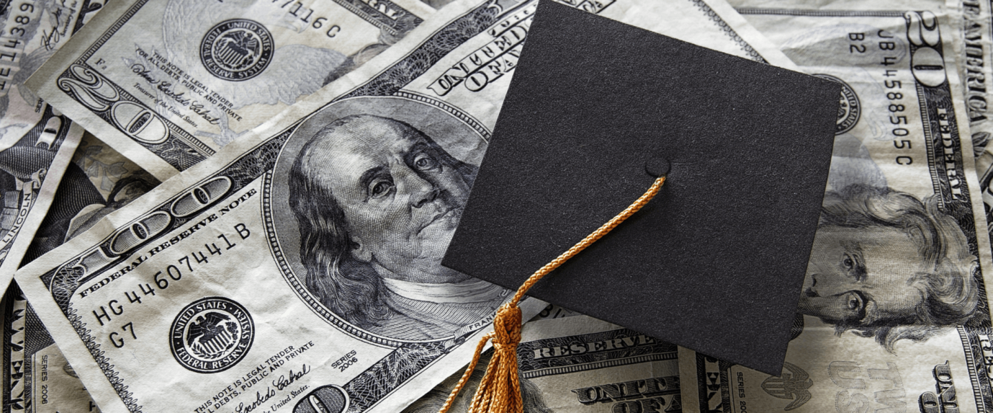 How to increase credit score with student loans